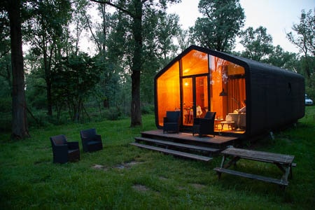 Het Wikkelhouse, tiny house op de Stayokay camping