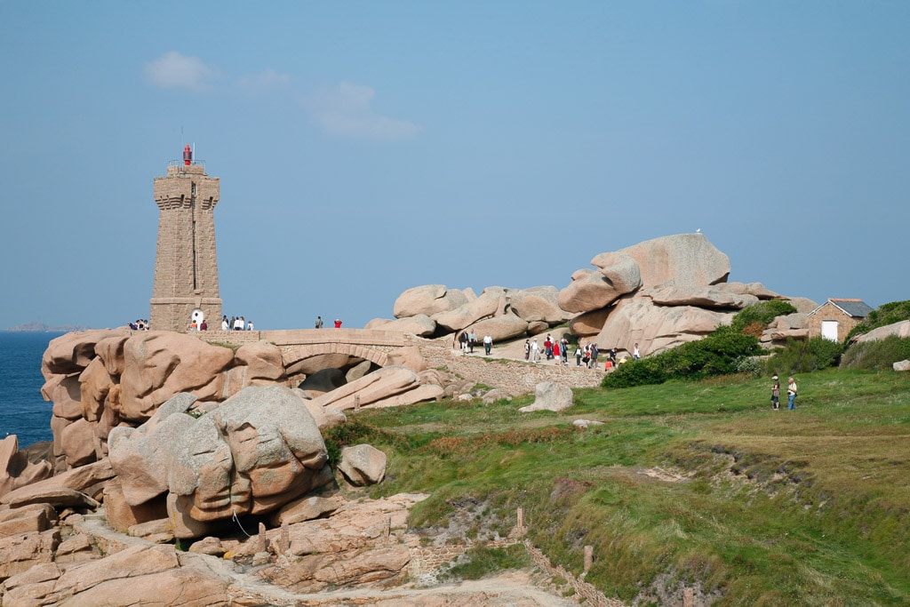 De vuurtoren aan de Côte de Granits Rose, Bretagne