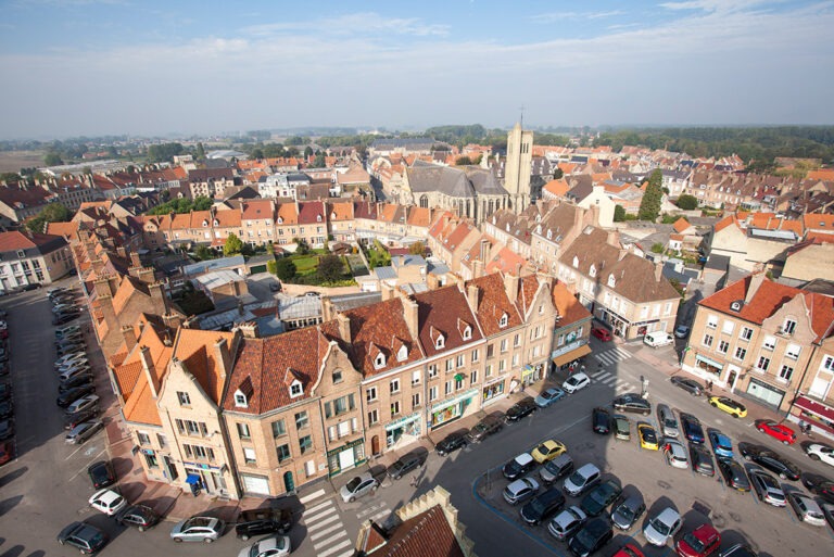 Zicht op Bergues vanaf het Belfort